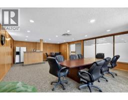 118, 2425 90 Avenue Sw, Calgary, AB T2V4X8 Photo 37