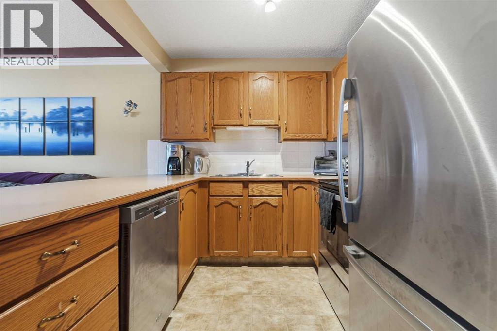 58 Country Hills Villas NW - photo 8
