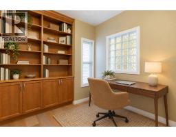 30 Discovery Ridge Gardens SW - photo 4