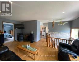 Living room - 87 Bernard Long Road, Quinte West, ON K8V5P6 Photo 9