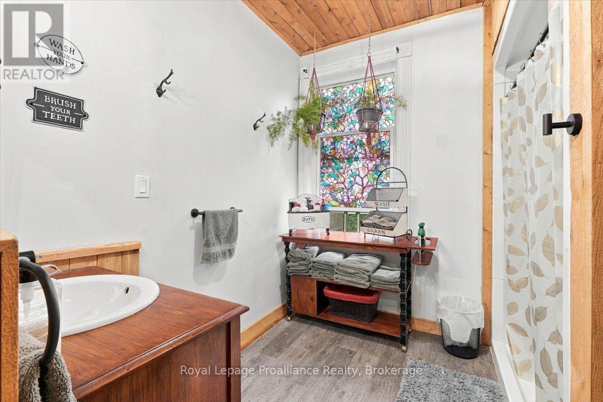 1330 RAPIDS ROAD - 12
