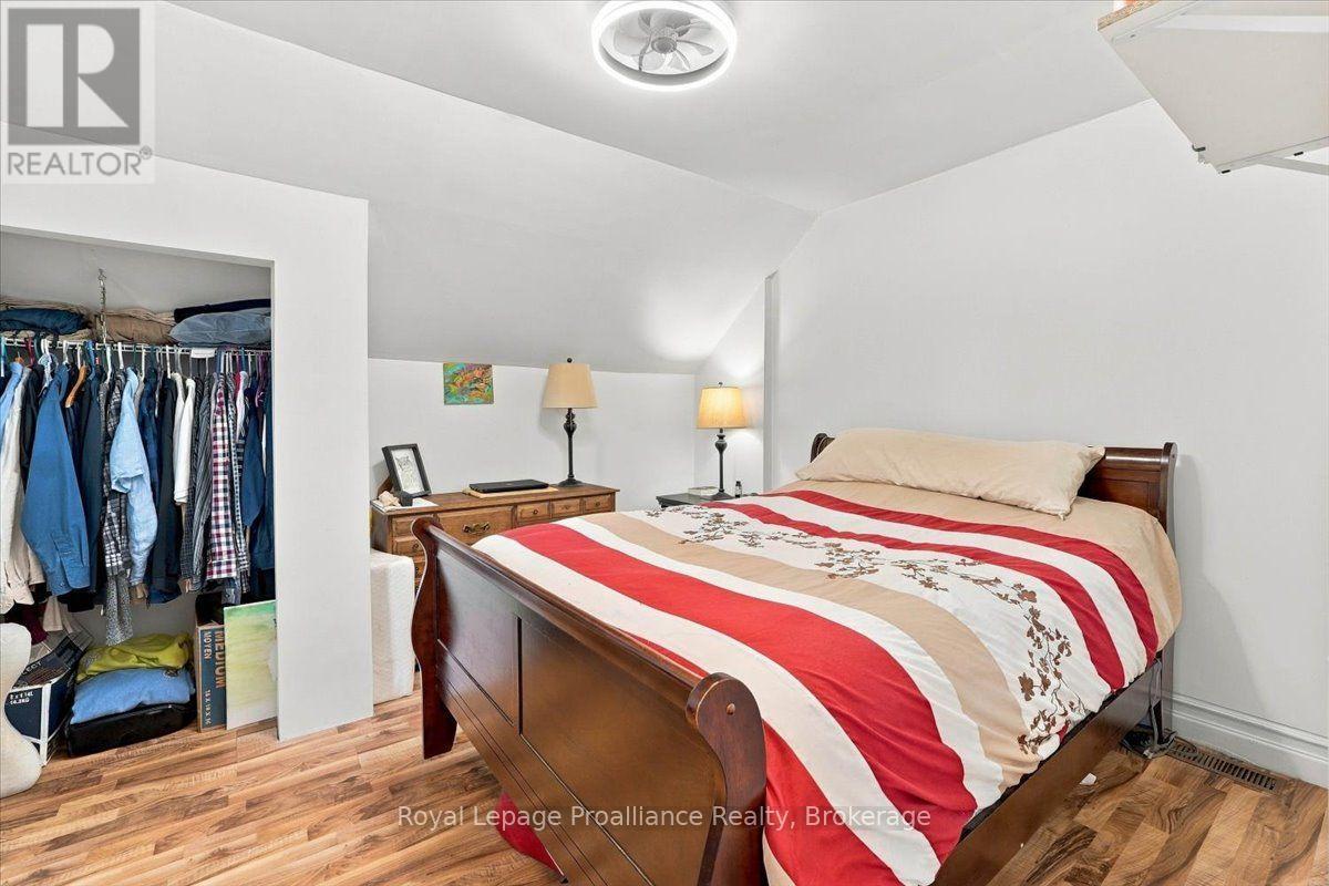 1330 RAPIDS ROAD - 21