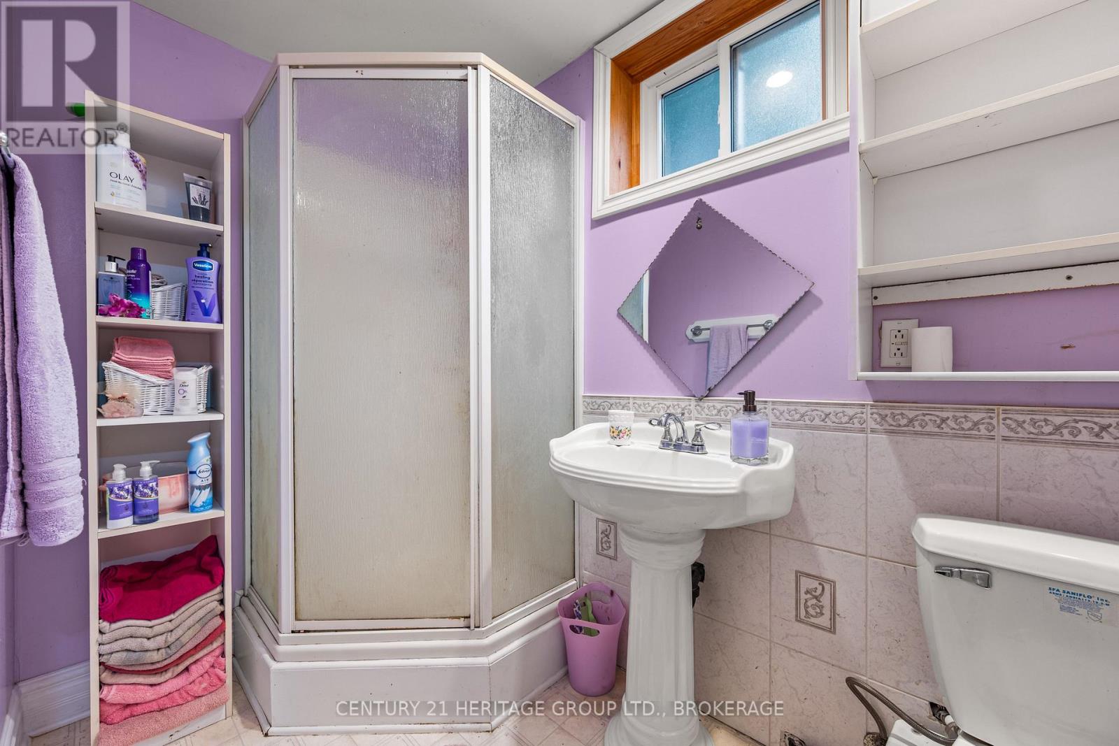 413 MAPLE RIDGE DRIVE - 31