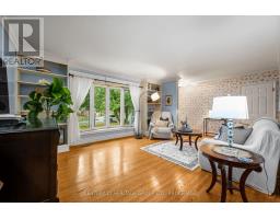 413 Maple Ridge Drive, Kingston, ON K7M5P1 Photo 12