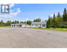 Photo 8 of 20, 9922 HART HIGHWAY · Prince George, BC
