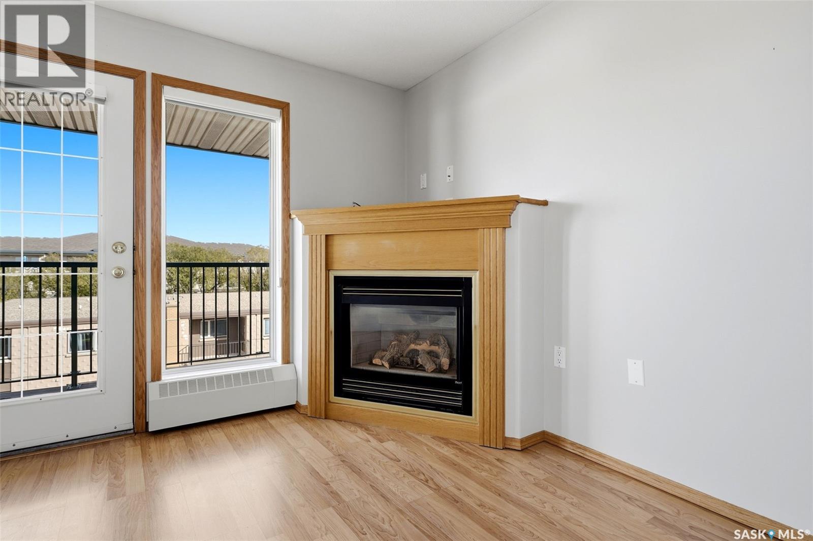 #402 205 McIntyre STREET N - 7