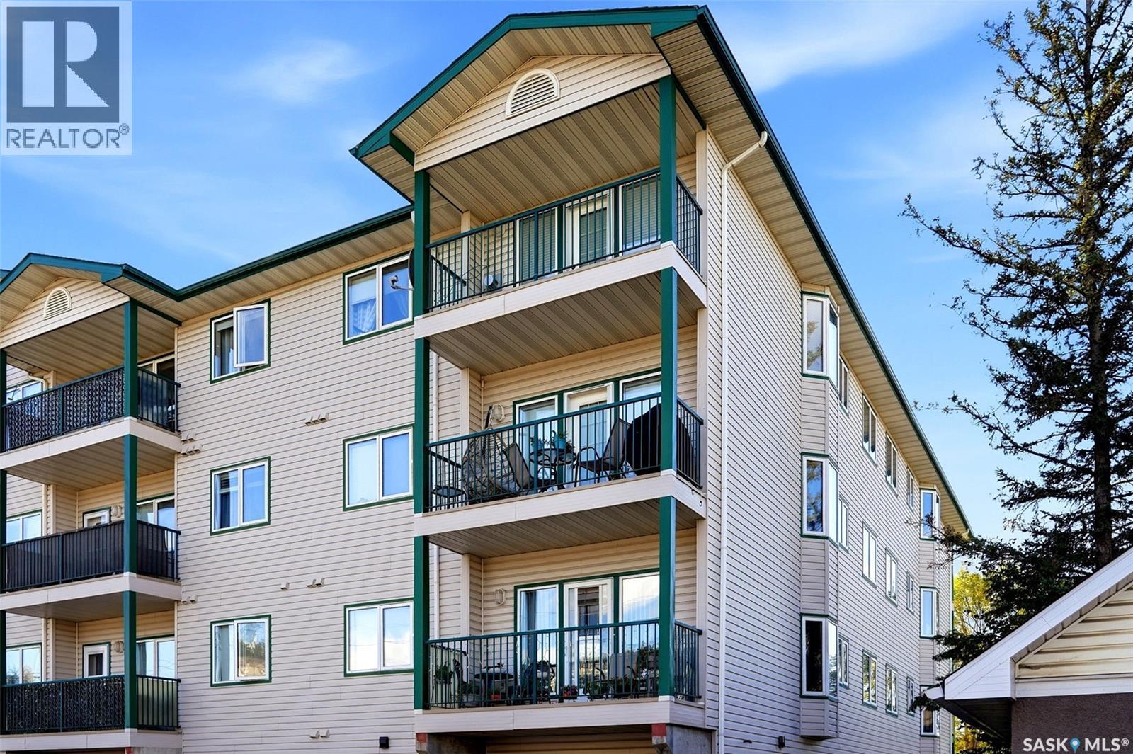 #402 205 McIntyre STREET N - 36