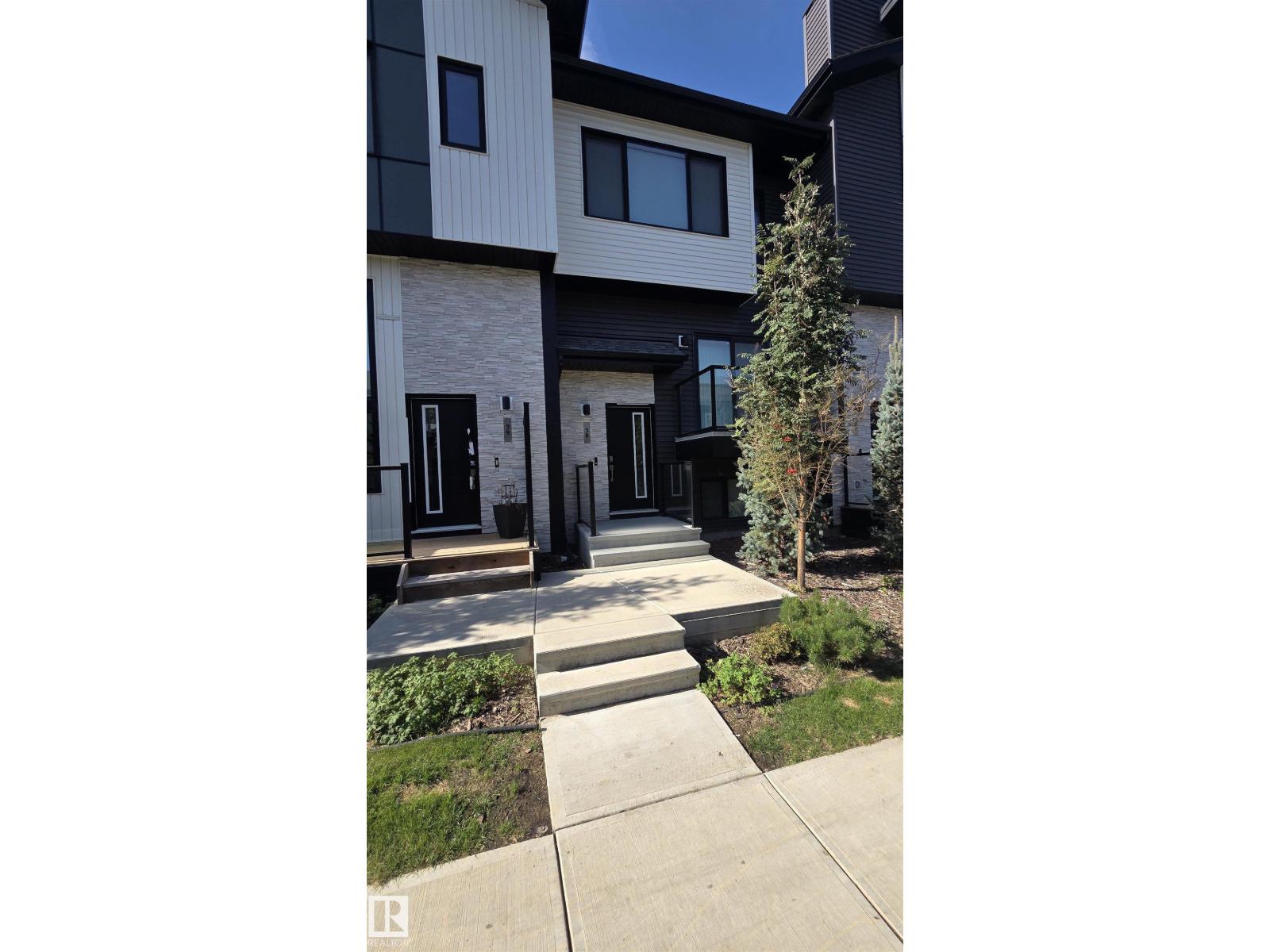 #38 1729 keene CR SW SW, Edmonton, Alberta, T6W4B6