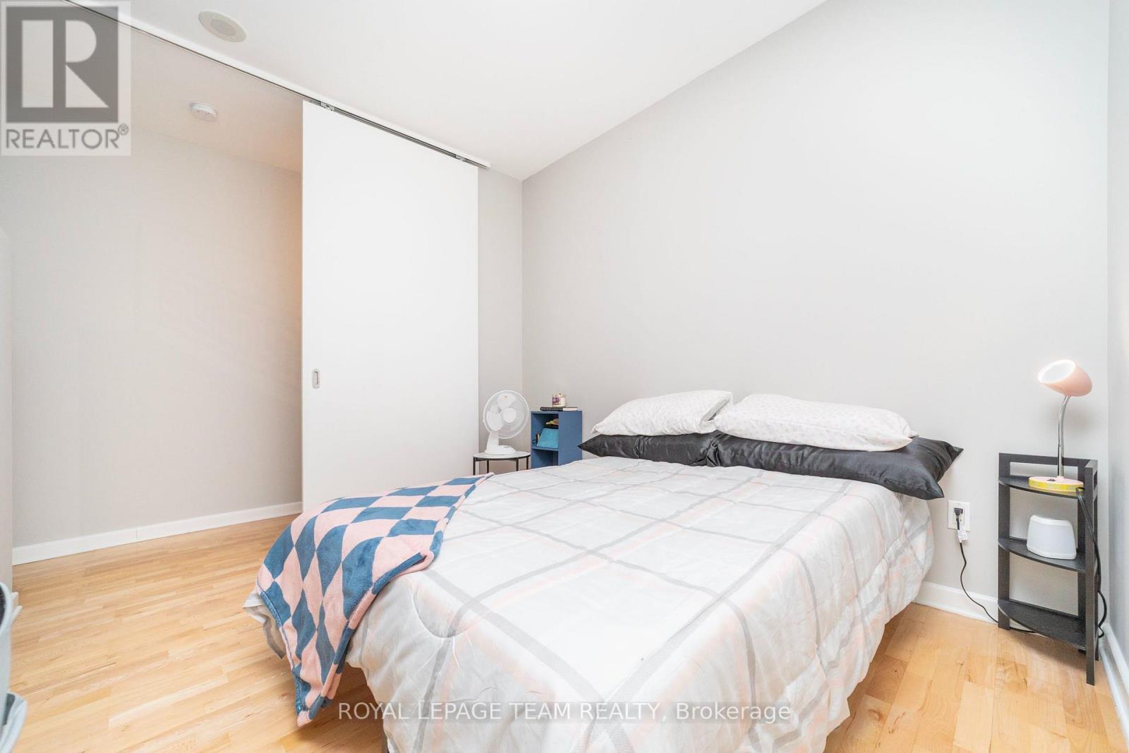 209 - 180 YORK STREET, Ottawa — photo 7