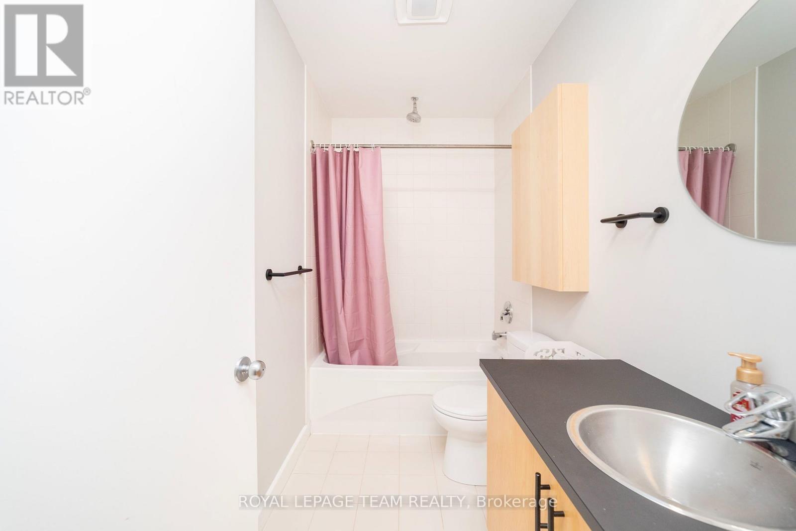 209 - 180 YORK STREET, Ottawa — photo 9