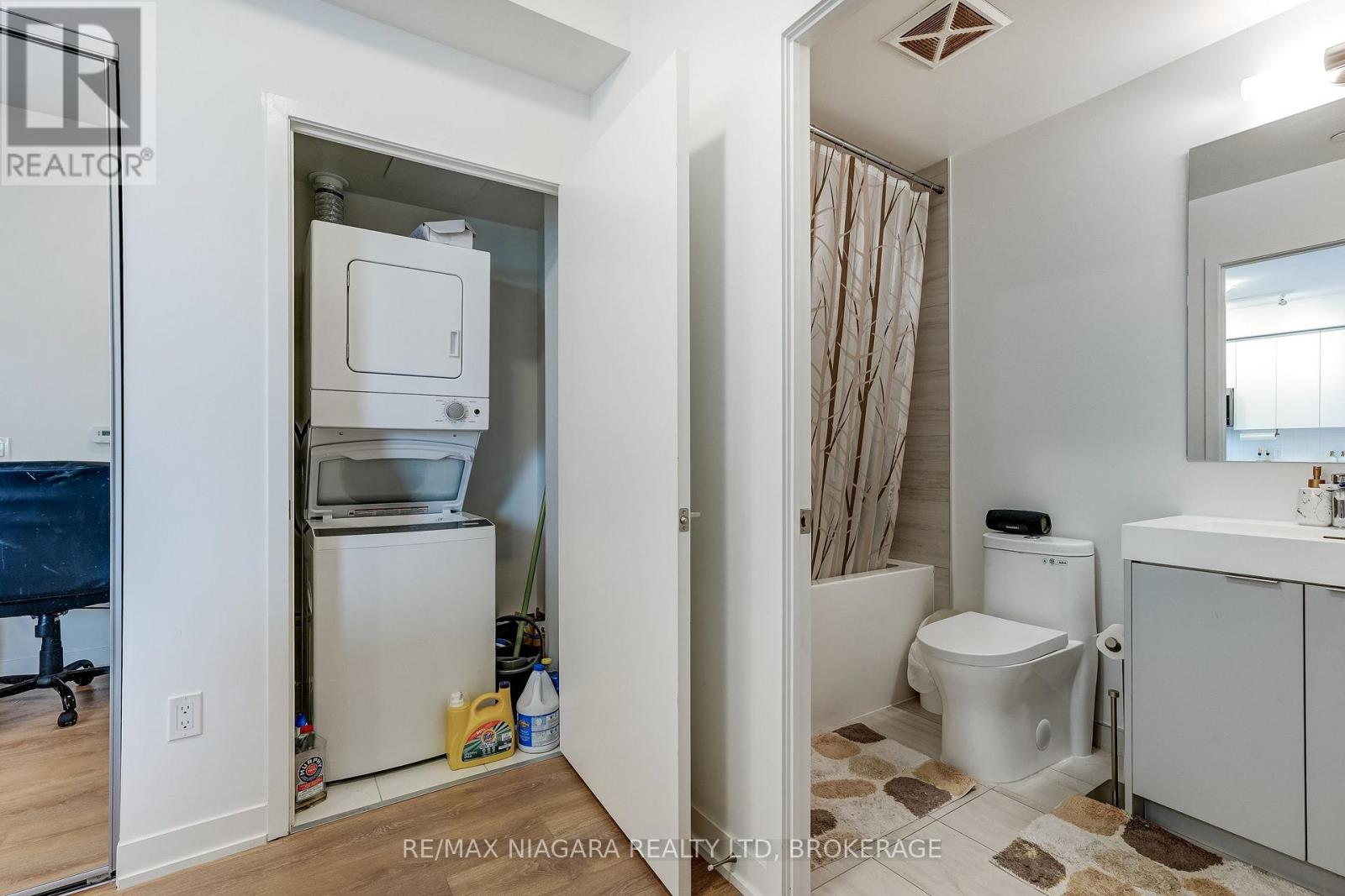 #1419 10 ABEJA STREET - 18