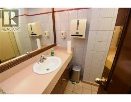 942-946 Barton Street E, Hamilton, ON L8L3C5 Photo 38