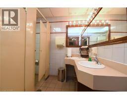 942-946 Barton Street E, Hamilton, ON L8L3C5 Photo 39