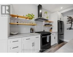 Laundry room - 11 Lymburner Street, Pelham, ON L0S1E6 Photo 10