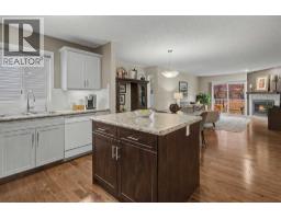 138 Hawkstone Manor NW - photo 3