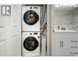 306 - 7 Bishop Avenue, Toronto, ON M2M4J4 Photo 11