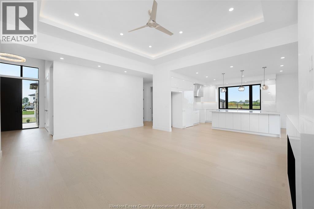 2 PEBBLE BEACH COURT, Leamington — photo 10