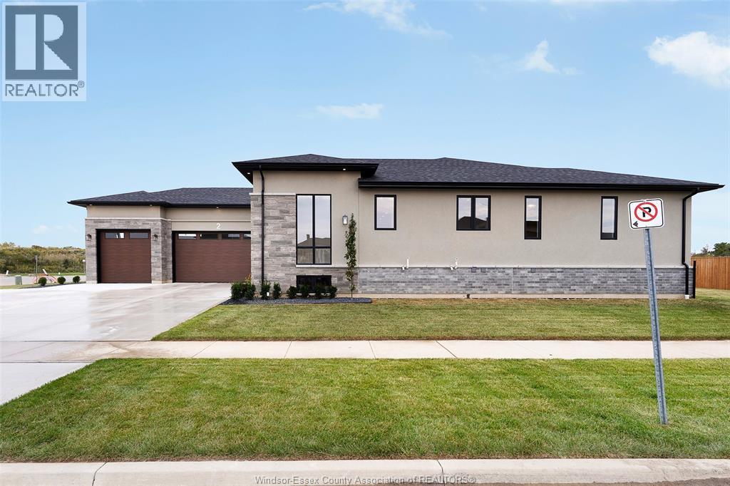 2 PEBBLE BEACH COURT, Leamington — photo 4