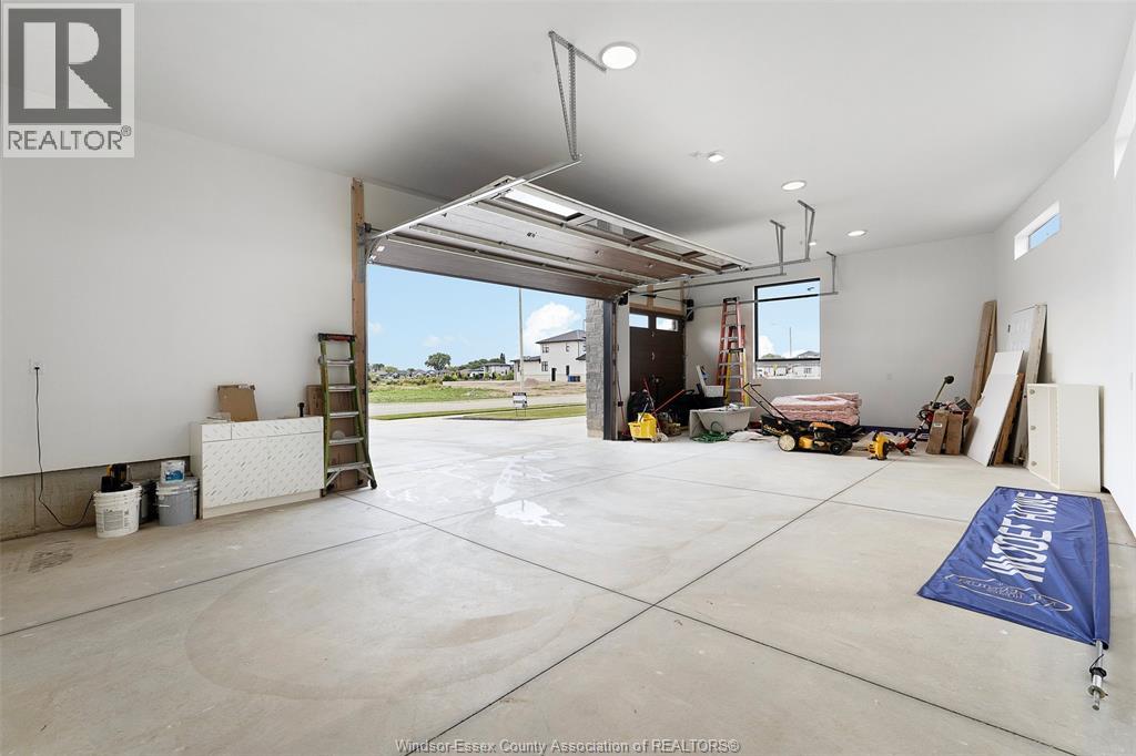 2 PEBBLE BEACH COURT - Image 42