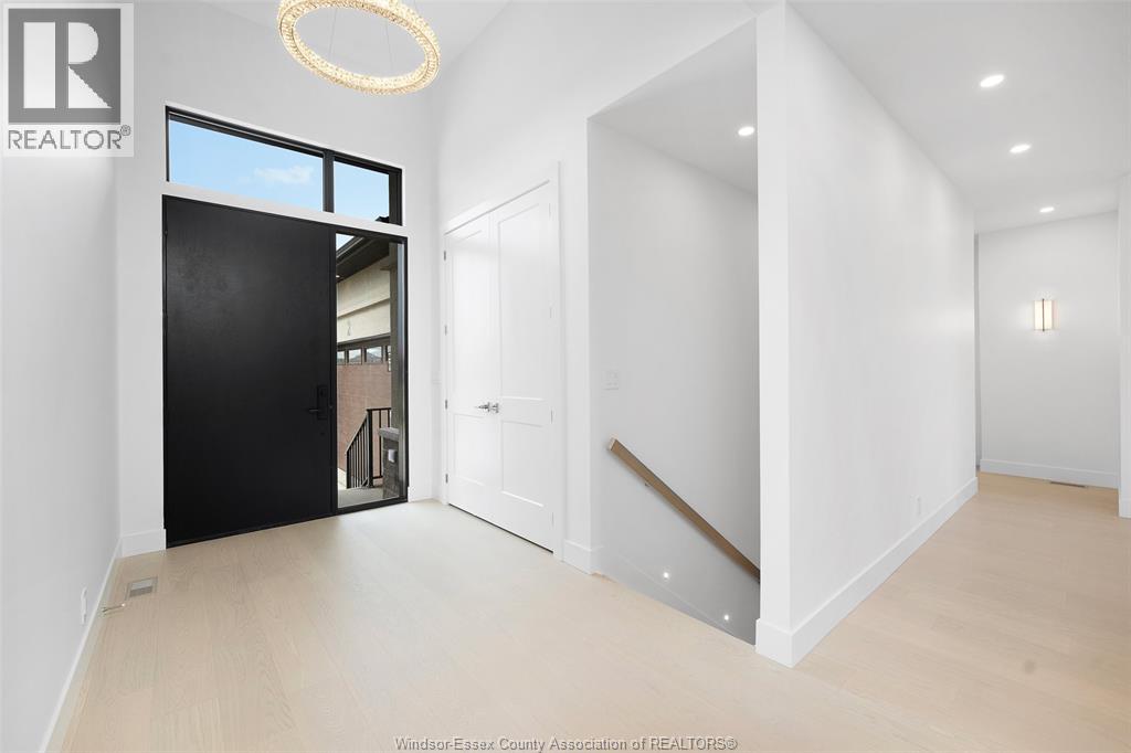 2 PEBBLE BEACH COURT - 7