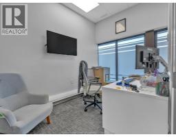 215 Eugenie Street West Unit# 101, Windsor, ON N8X2X7 Photo 14