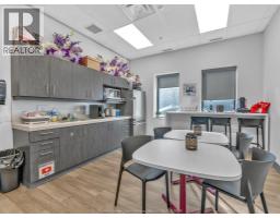 215 Eugenie Street West Unit# 101, Windsor, ON N8X2X7 Photo 18