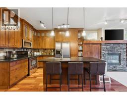 2050 47 Avenue SW - photo 7