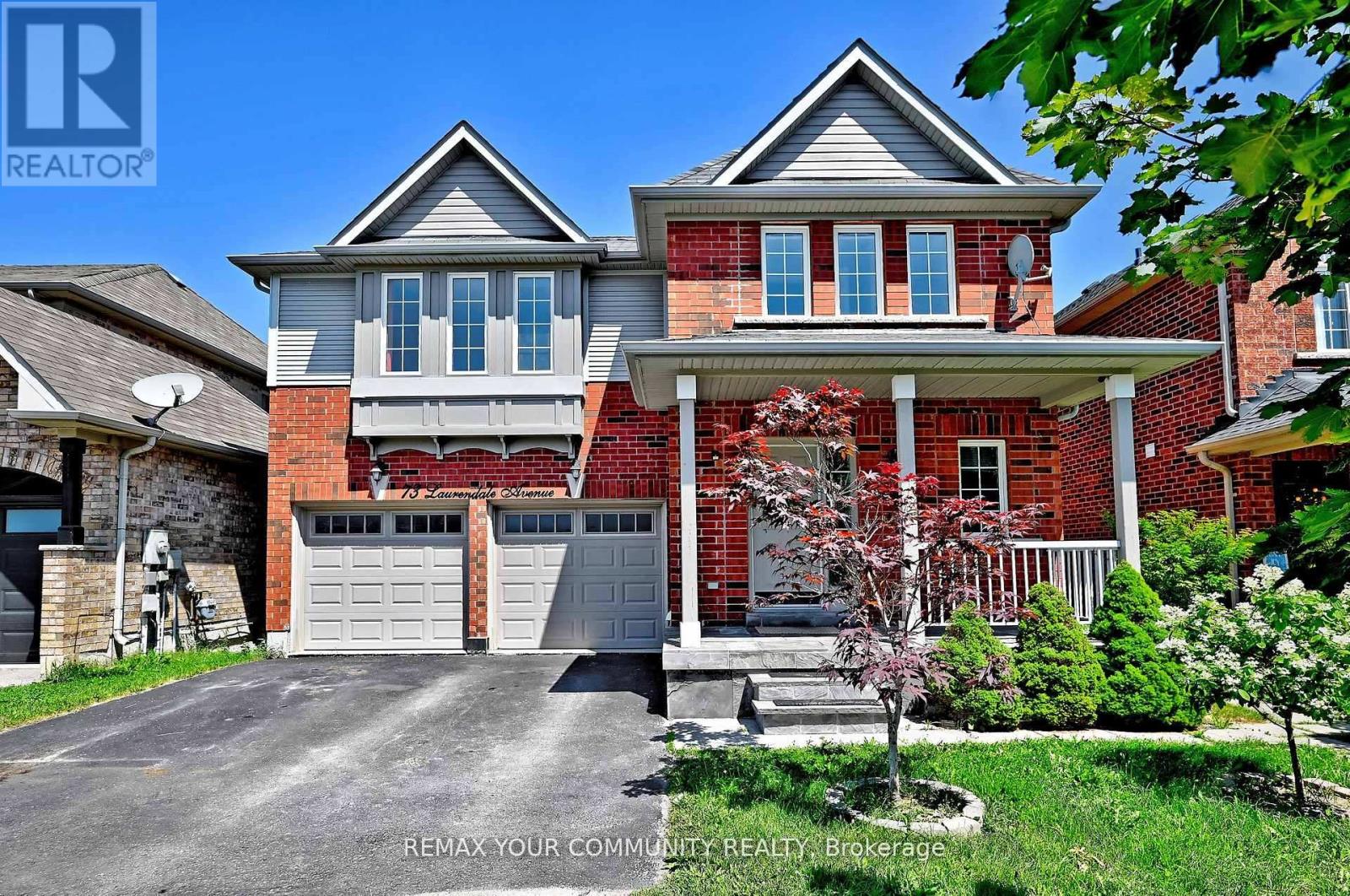 73 LAURENDALE AVENUE, Georgina (Keswick South)