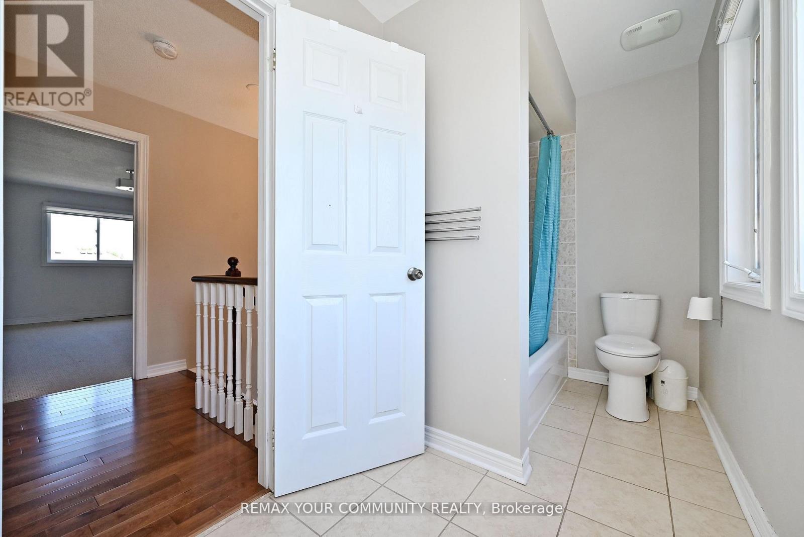 73 Laurendale Avenue, Georgina, ON photo 22
