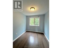 19 - 10 Post Oak Drive, Richmond Hill, ON L4E4H8 Photo 11