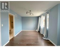 19 - 10 Post Oak Drive, Richmond Hill, ON L4E4H8 Photo 8