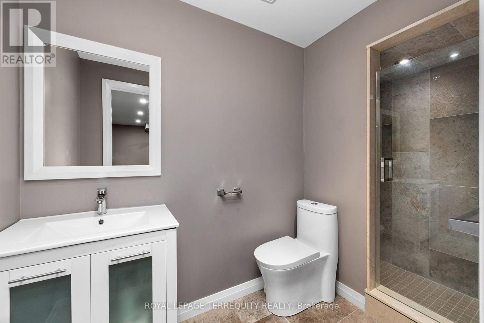 22 HARCOURT STREET - Image 34