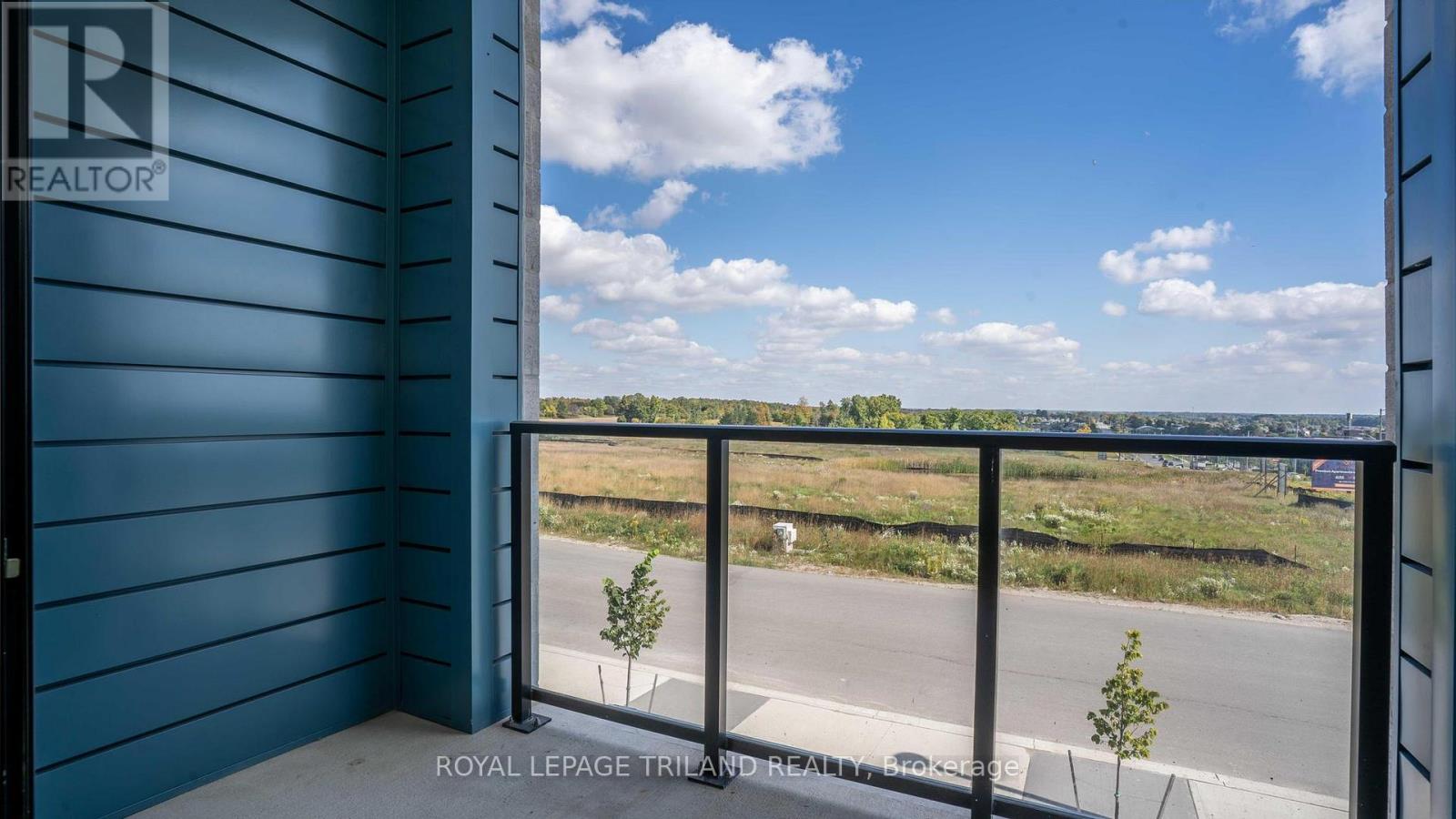865 Kleinburg Drive — photo 10
