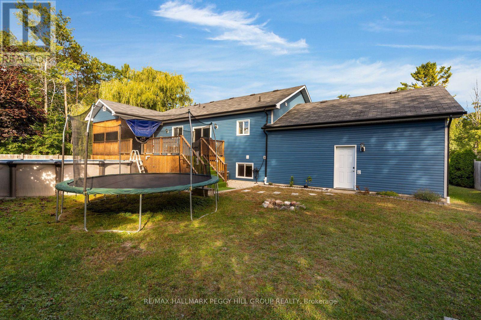4 Fatima Court, Wasaga Beach photo 23