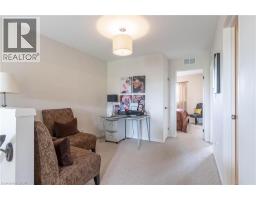 8625 Upper Canada Drive, Niagara Falls, ON L2G0H7 Photo 11