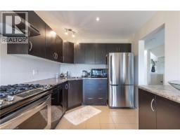 8625 Upper Canada Drive, Niagara Falls, ON L2G0H7 Photo 9