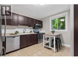Kitchen - 427 Jackson Street W, Hamilton, ON L8P1N3 Photo 11
