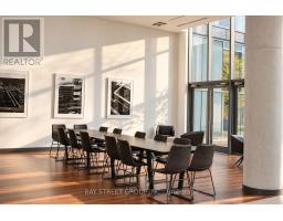1010 - 120 Varna Drive, Toronto, ON M6A0B3 Photo 15