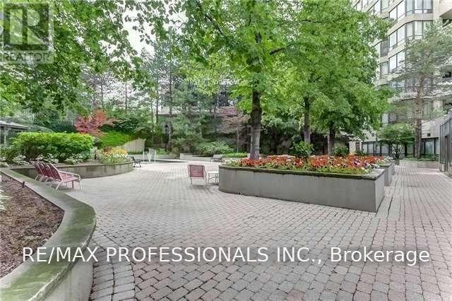 1300 Islington Avenue — photo 36