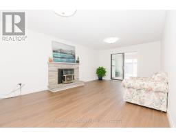 Primary Bedroom - 2419 Cashmere Avenue, Mississauga, ON L5B2M7 Photo 6