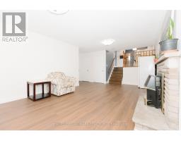 Bedroom 2 - 2419 Cashmere Avenue, Mississauga, ON L5B2M7 Photo 7