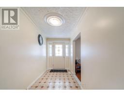Family room - 1351 Haig Boulevard, Mississauga, ON L5E2M8 Photo 7
