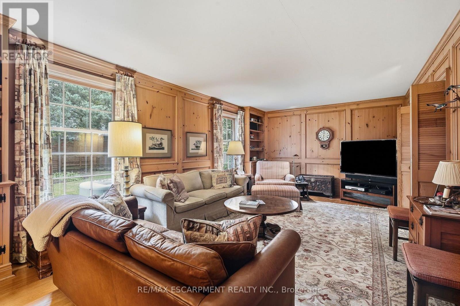 152 BRECKONDALE Court, Burlington, ON photo 13