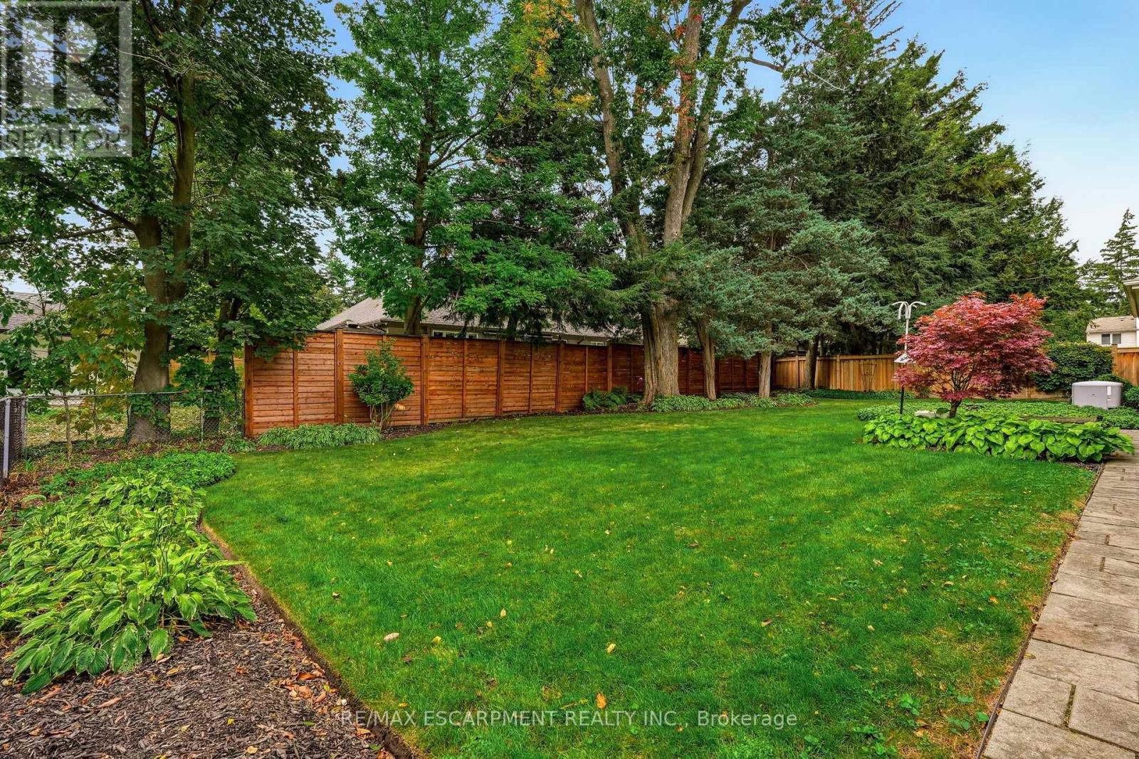 152 BRECKONDALE COURT - 46