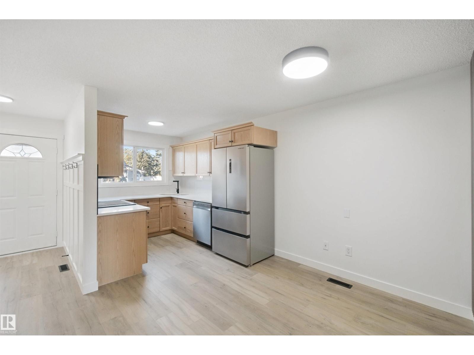 17041 100 ST NW - Image 7