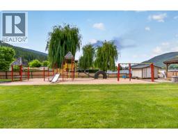 8242 97a Highway Unit# 65, Mara, BC V0E2K0 Photo 44
