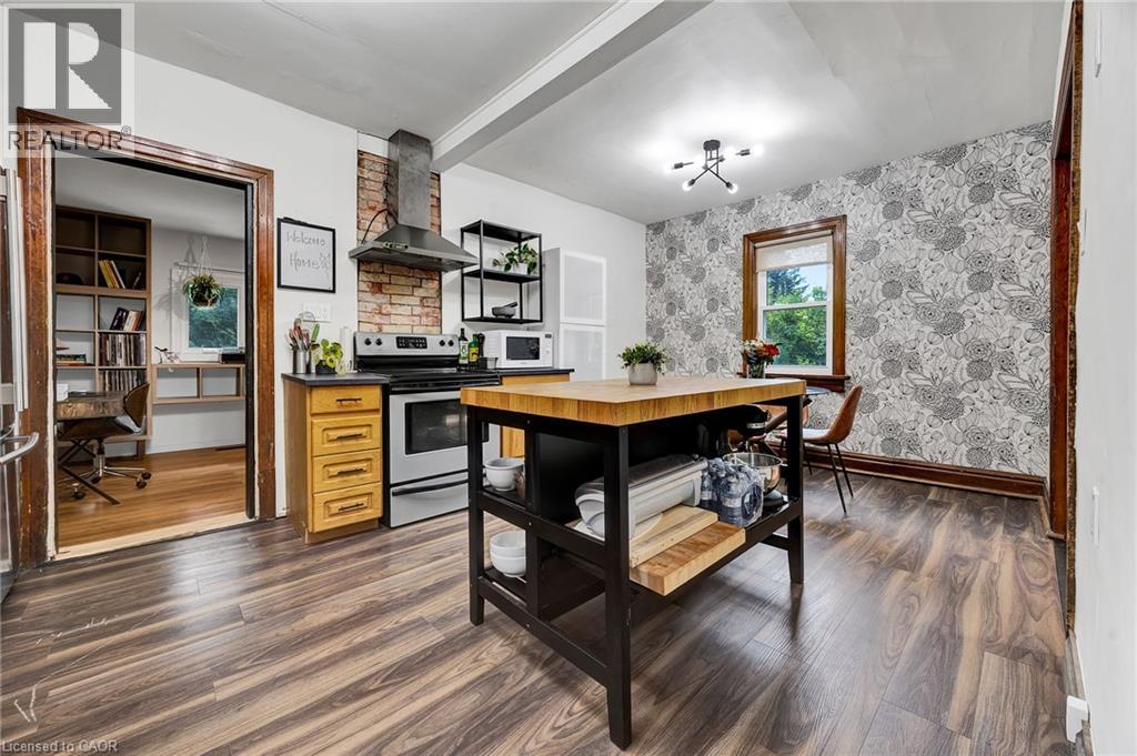 257 GUELPH Street - 7