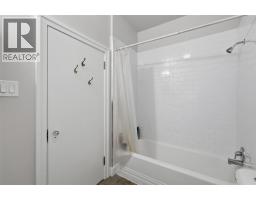 275 Seymour  W Street, Kamloops, BC V2C2E7 Photo 17