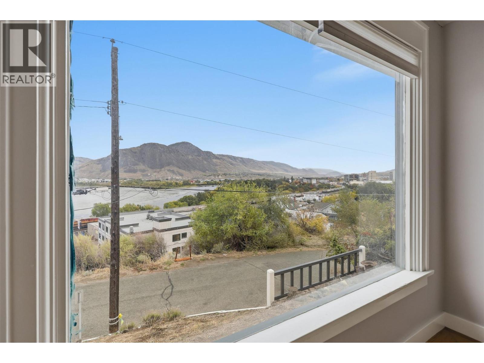 275 SEYMOUR W Street - 12