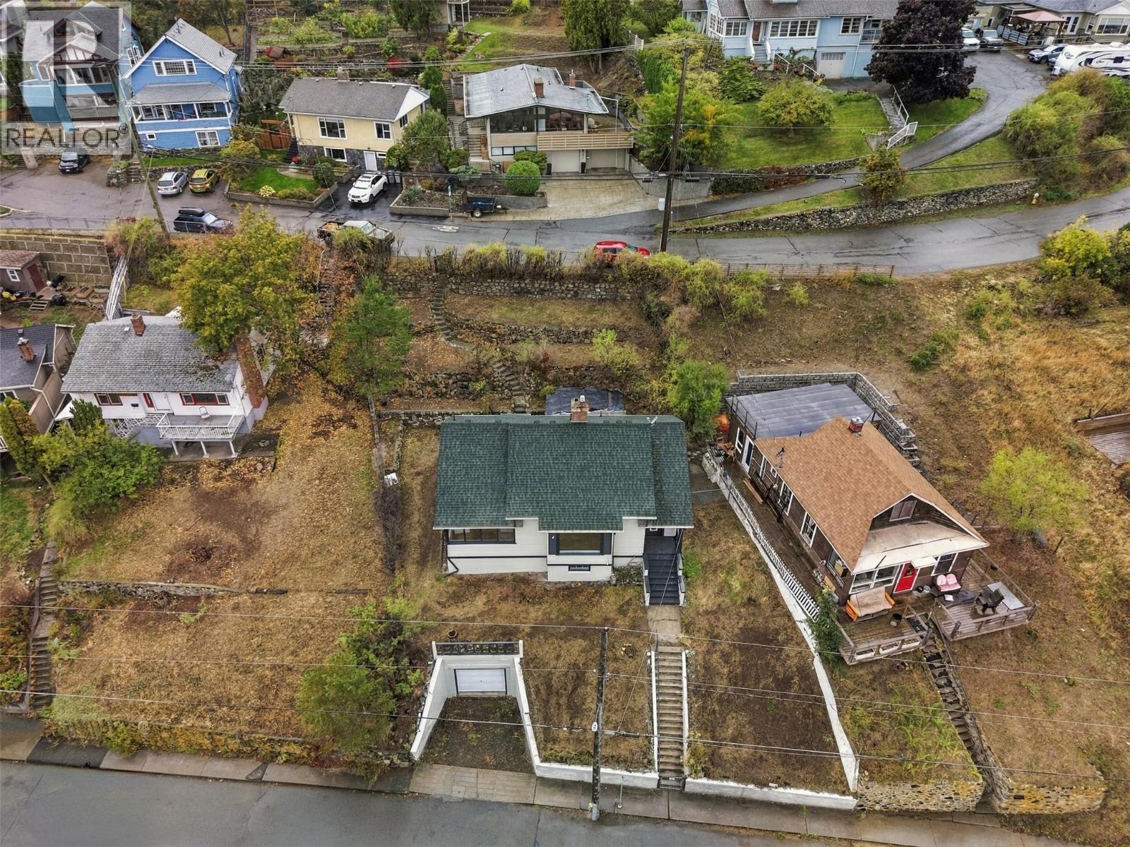 275 SEYMOUR  W Street - Image 44